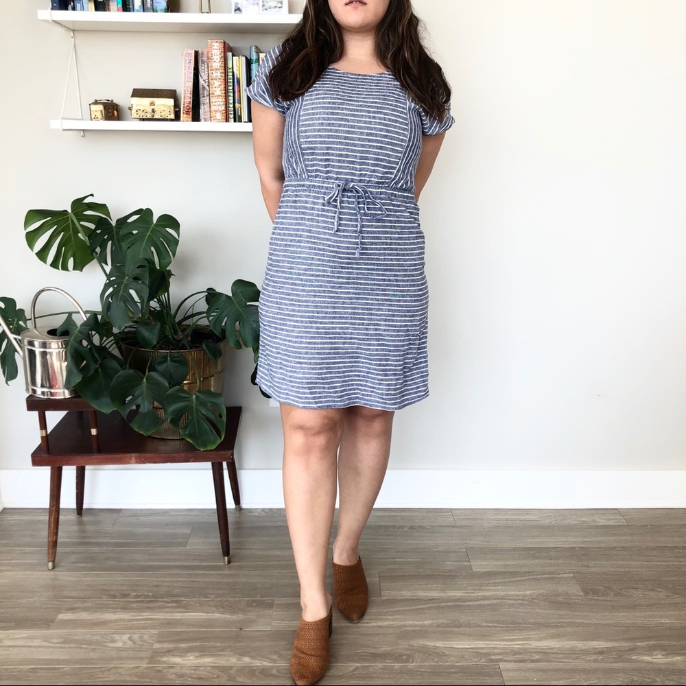 GAP striped nautical comfy waist tie dress
